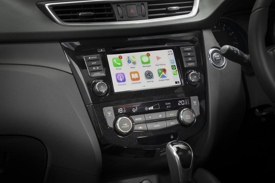 Детали интерьера Nissan Qashqai N-Sport 2020 года  (AU) (фото 13 из 33)